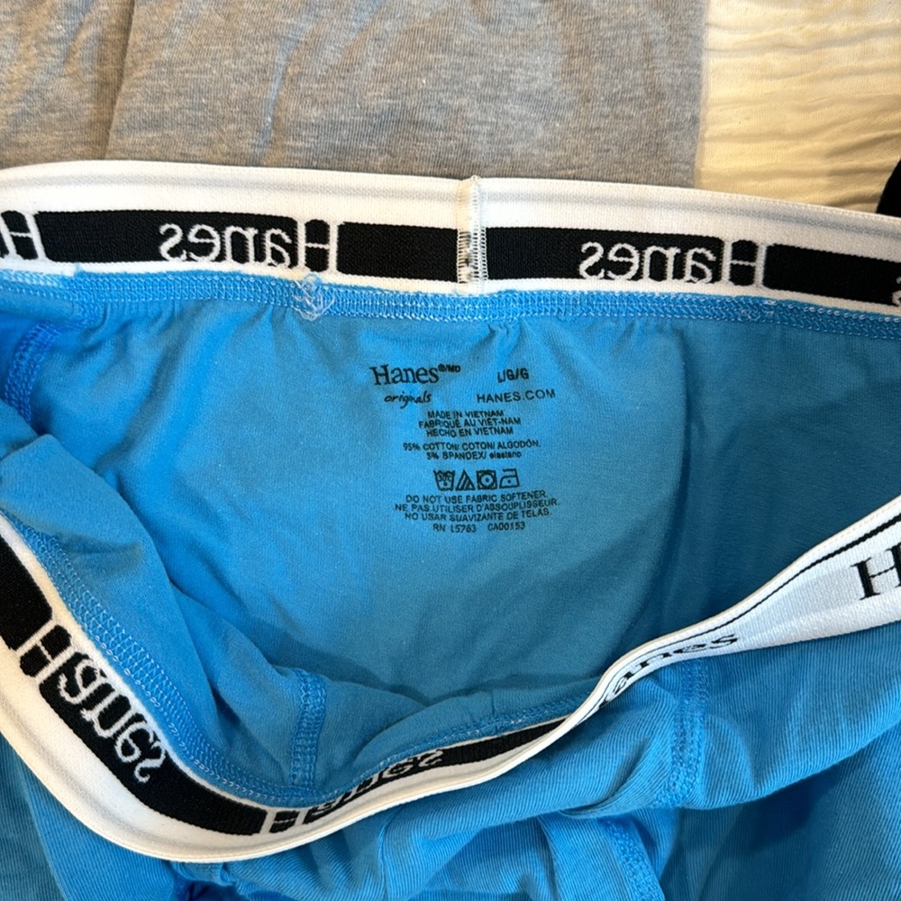 Hands boxers - Picture 2 of 2
